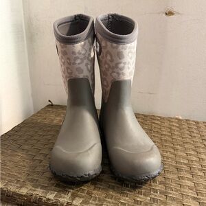 Kids bogs Durham leopard Boots 2